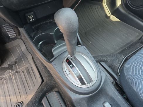 Used 2009 Honda Fit Sport image 27