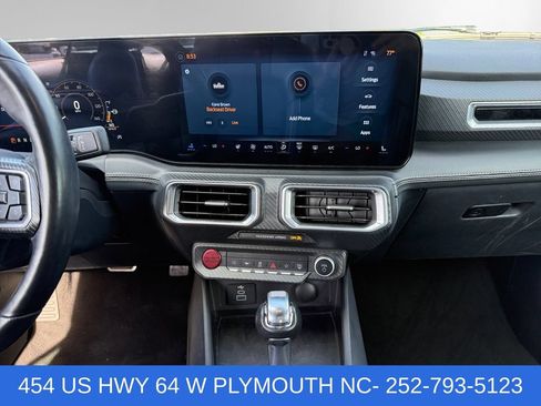 Used 2025 Ford Mustang Premium RWD image 11