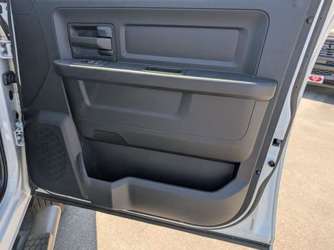 New 2026 RAM 3500 Tradesman image 29