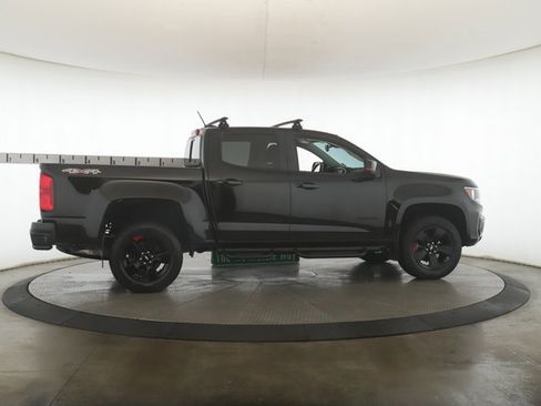 Used 2022 Chevrolet Colorado LT w/ Redline Special Edition image 6