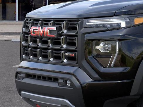 New 2026 GMC Canyon AT4 AWD/4WD image 13
