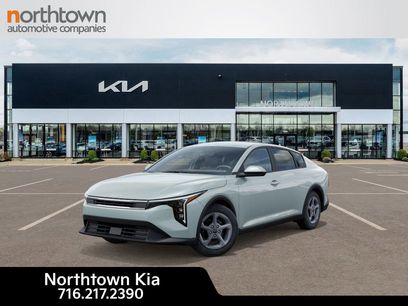 New 2025 Kia K4 LXS