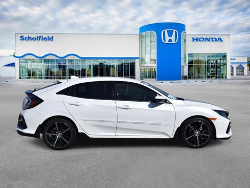 Used 2021 Honda Civic Sport image 2