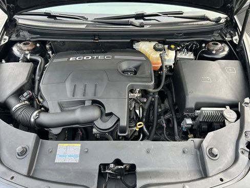 Used 2010 Chevrolet Malibu LTZ image 33