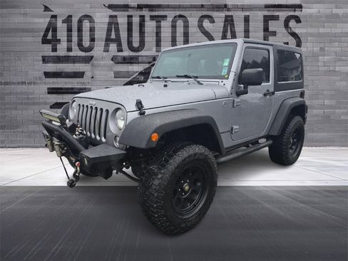 Used 2015 Jeep Wrangler Sport AWD/4WD image 6