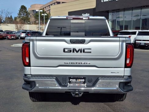 Used 2022 GMC Sierra 1500 SLT w/ SLT Premium Plus Package image 4