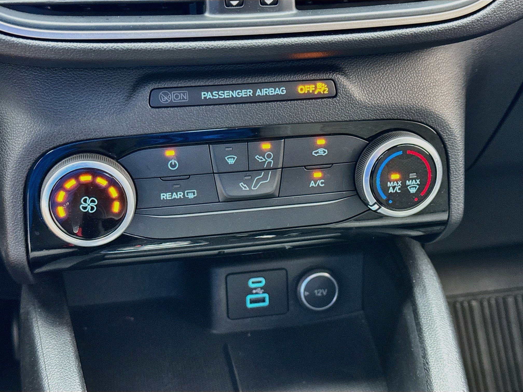 Used 2021 Ford Escape SE AWD/4WD image 12