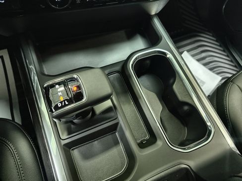 New 2026 Chevrolet Silverado 1500 LTZ w/ LTZ Premium Package AWD/4WD image 29