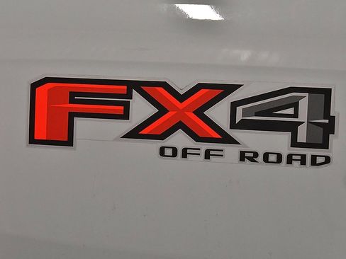 Used 2023 Ford Ranger Lariat w/ FX4 Off-Road Package image 10