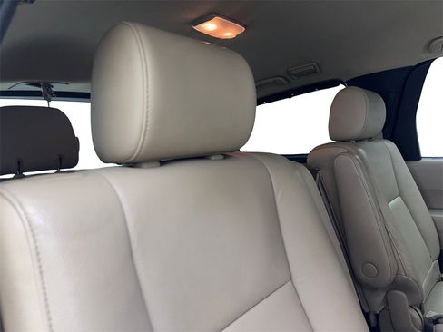 Used 2015 Toyota Sequoia Limited image 44