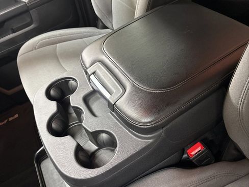 Used 2024 RAM 2500 Big Horn w/ Bed Utility Group image 16