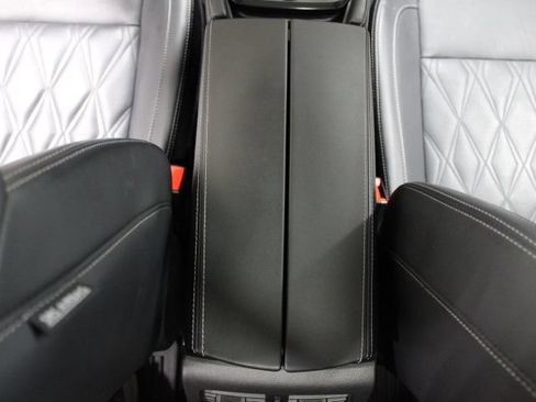 Used 2023 Nissan Rogue Platinum AWD/4WD image 32