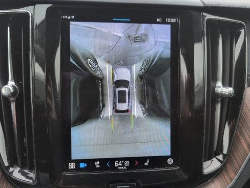 Used 2023 Volvo XC60 B5 Ultimate image 21