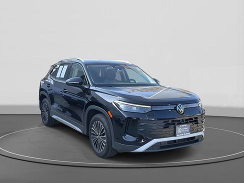 Certified 2026 Volkswagen Tiguan S FWD image 1