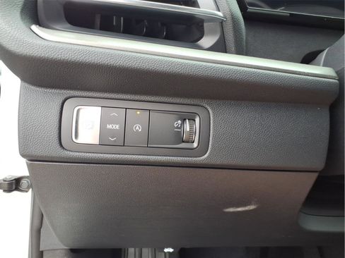 New 2026 Chevrolet Traverse LT w/ Midnight/Sport Edition image 18