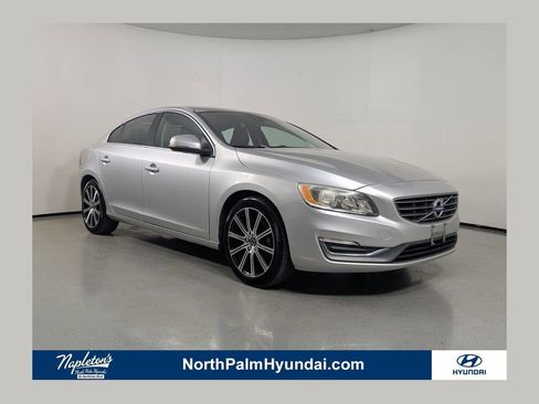 Used 2017 Volvo S60 T5 Inscription w/ Convenience Package AWD/4WD image 1