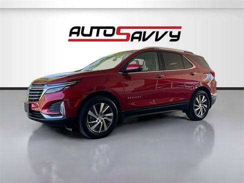 Used 2024 Chevrolet Equinox Premier image 3