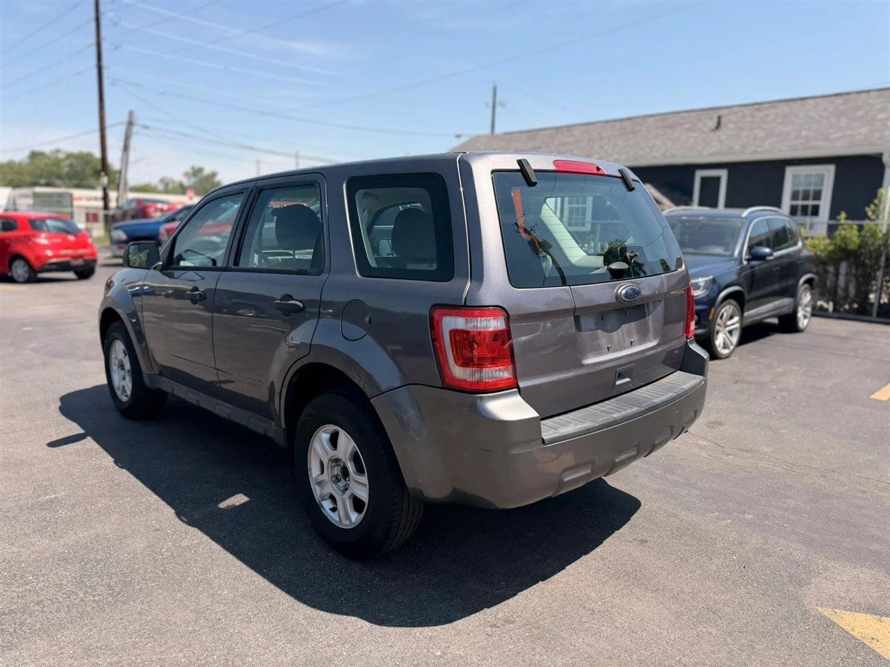 Used 2012 Ford Escape XLS FWD image 17