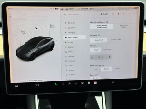 Used 2020 Tesla Model Y Long Range AWD/4WD image 27