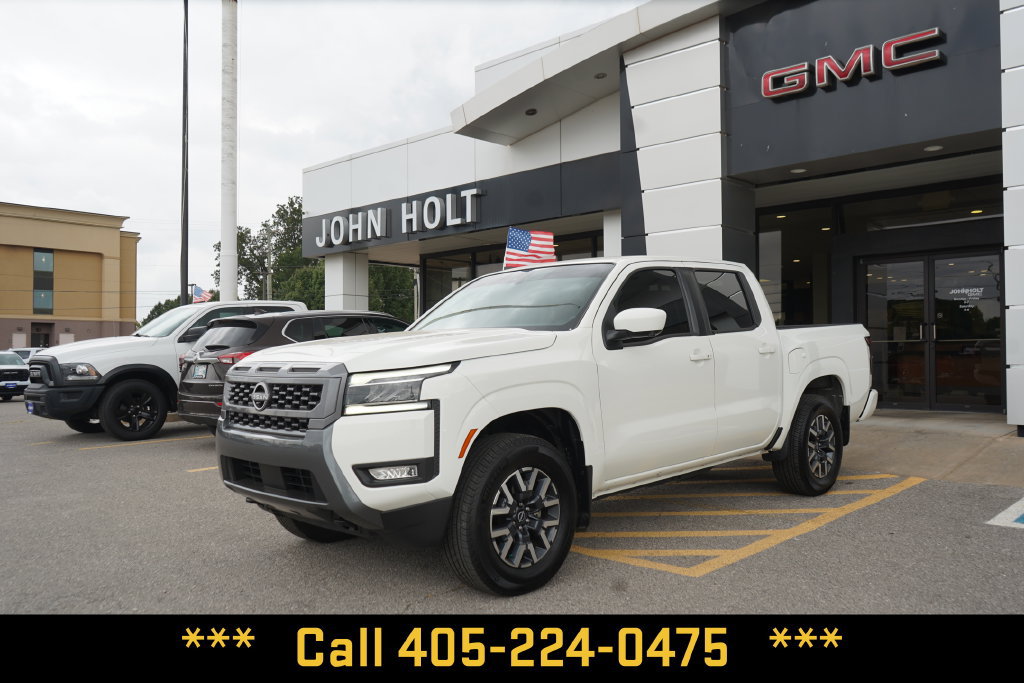 Used 2025 Nissan Frontier SL AWD/4WD image 1