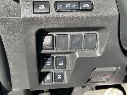 Certified 2023 Nissan Frontier PRO-4X w/ Technology Package image 34