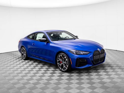 Used 2025 BMW 430i xDrive Coupe w/ M Sport Package AWD/4WD image 8