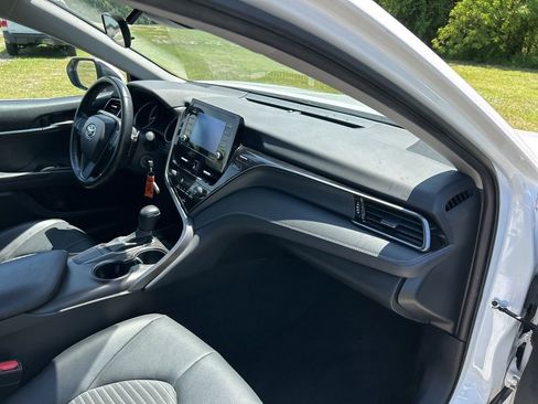 Used 2023 Toyota Camry SE image 36