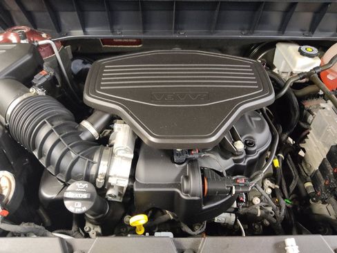 Used 2019 GMC Acadia Denali w/ Technology Package FWD image 30