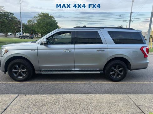 Used 2020 Ford Expedition Max XLT w/ Equipment Group 202A AWD/4WD image 7