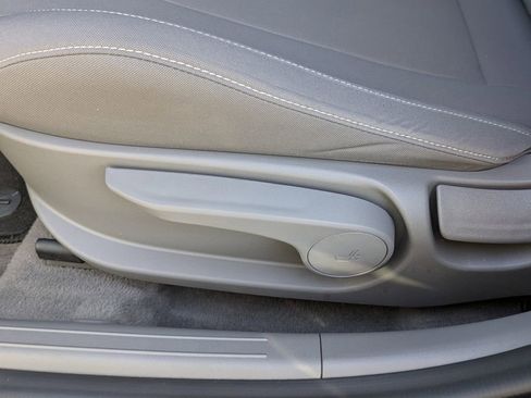 Certified 2023 Hyundai Elantra SEL FWD image 18