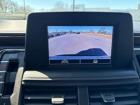 Used 2023 Chevrolet Suburban LS image 16