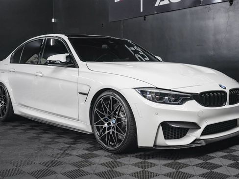 Used 2018 BMW M3 CS w/ Executive Package image 30