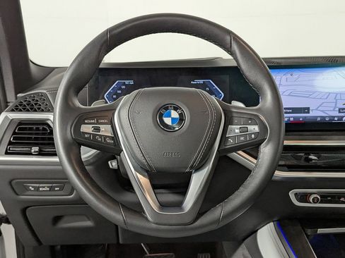 Used 2025 BMW X5 xDrive40i w/ Premium Package AWD/4WD image 30