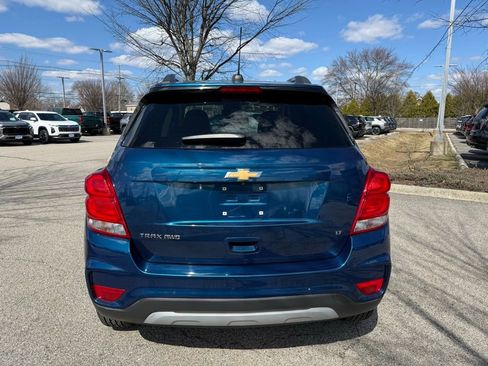 Used 2020 Chevrolet Trax LT w/ LT Convenience Package image 4