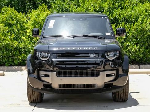New 2026 Land Rover Defender 130 V8 AWD/4WD image 5