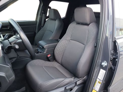 Used 2025 Toyota Tacoma SR image 27