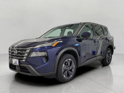 Used 2025 Nissan Rogue SV image 13