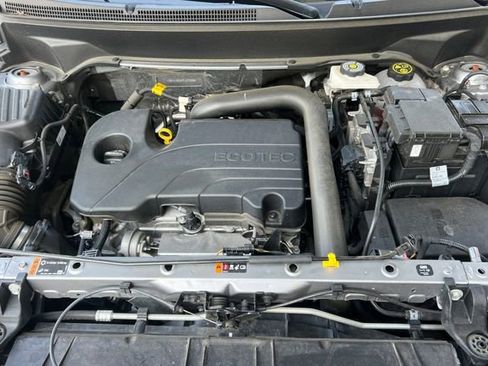 Used 2023 GMC Terrain SLE w/ Elevation Edition image 24