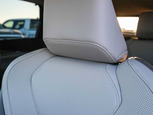 Used 2026 INFINITI QX60 Luxe w/ Cargo Package FWD image 25