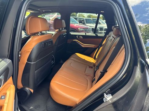 Used 2022 BMW X5 xDrive40i AWD/4WD image 31