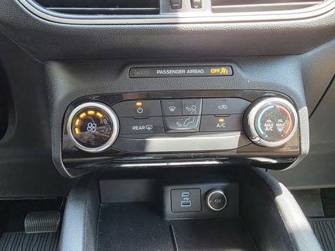 Used 2021 Ford Escape SE FWD image 21