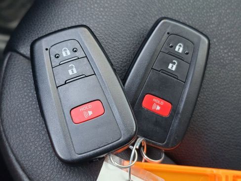 Used 2023 Toyota 4Runner TRD Off-Road Premium image 35