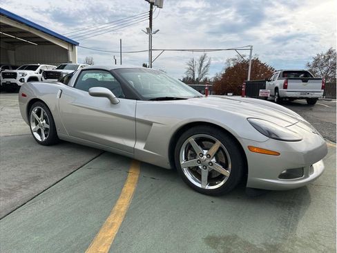 Used 2008 Chevrolet Corvette Coupe 2D w/ Preferred Equipment Group image 7