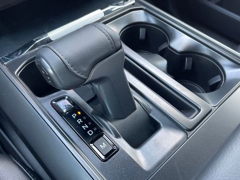 New 2025 Ford F150 Lariat w/ Equipment Group 502A High image 13