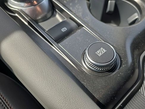 New 2026 Ford Explorer Active w/ Active Comfort Package AWD/4WD image 15