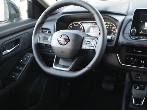 New 2026 Nissan Rogue SV image 23