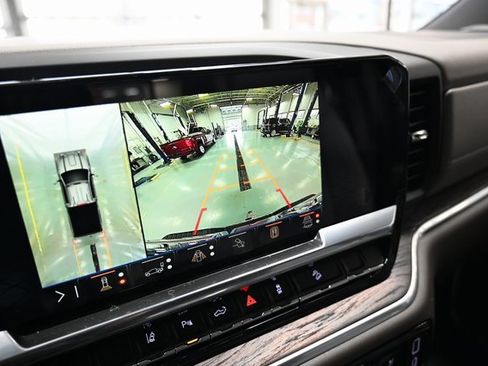 New 2026 GMC Sierra 2500 SLT w/ SLT Premium Package image 19