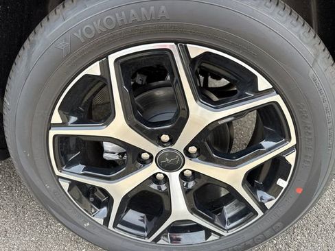 New 2026 Jeep Compass Limited image 6