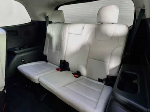 Used 2023 Kia Telluride SX Prestige AWD/4WD image 36