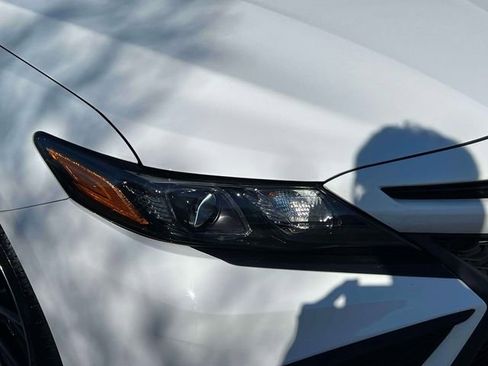 Certified 2023 Toyota Camry SE w/ Blackout Package (TMS) image 12
